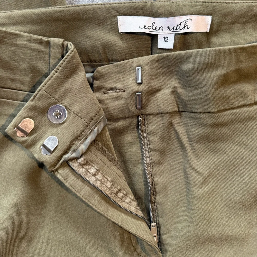 Eden Ruth Ankle Pants - Picture 4 of 4